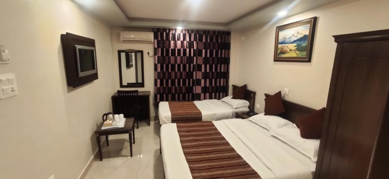 Hotel Pipal Tree Kathmandu Exterior photo
